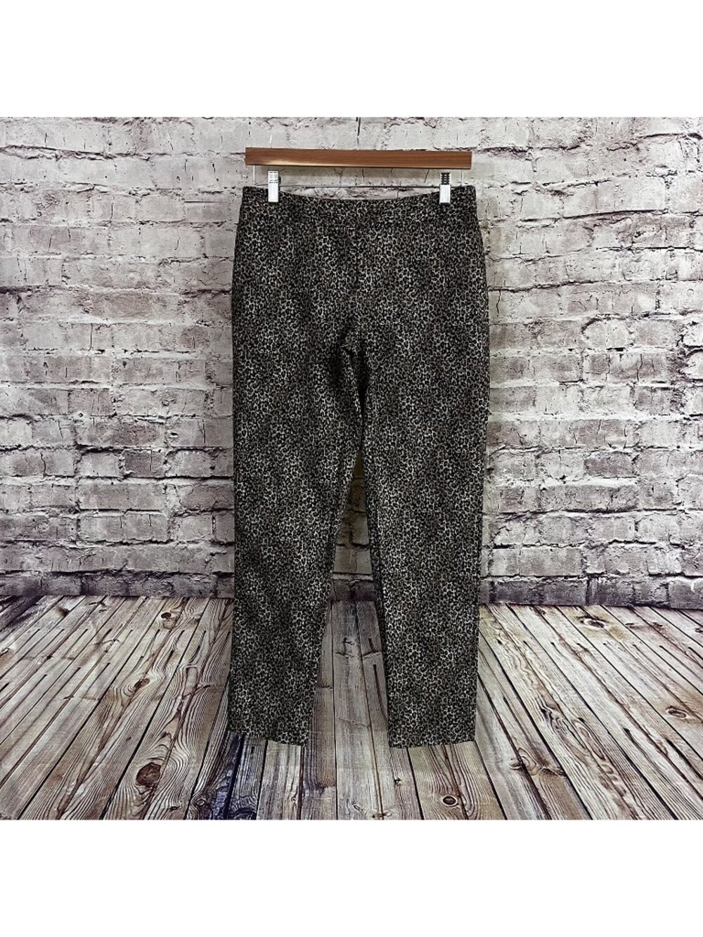 White House Black Market Black Brown Leopard Print Slim Ankle Pants
